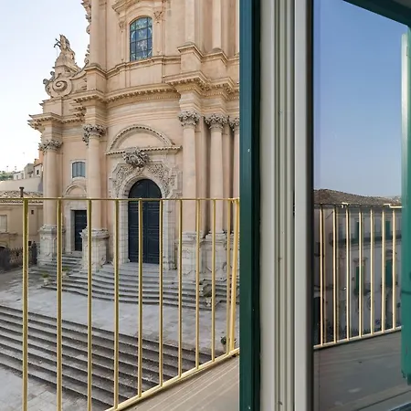 Appartamenti Vista Duomo - Ibla - Pomelia Ragusa Esterno foto