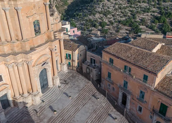 Appartamenti Vista Duomo - Ibla - Pomelia