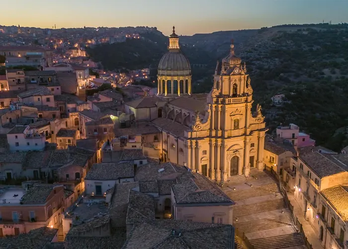 Appartamenti Vista Duomo - Ibla - Pomelia